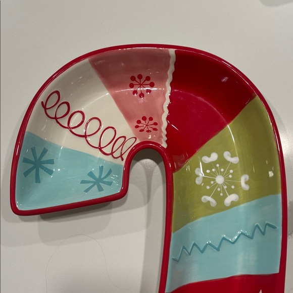 Candy Cane Shaped Serving Dish…19 Inches Long… 4 1/2 Wide.. - Picture 4 of 4